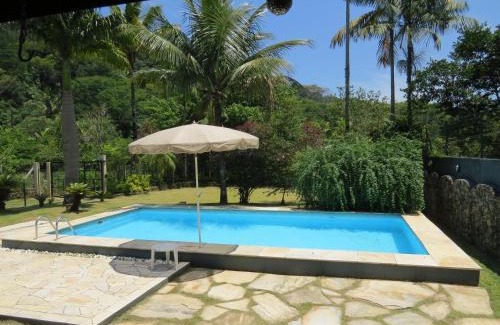 Maresias Maison | Casa da Josie em Maresias com piscina no pé da Mata Atlântica - 4 quartos