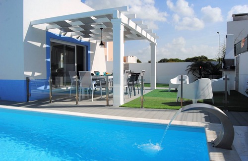 Porto Covo Maison | Casa da Maré Alta by Estilo Lusitano, with private pool