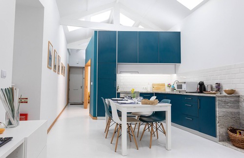 Aveiro Maison | Maison de Blue Door - Bairro da Beira Mar