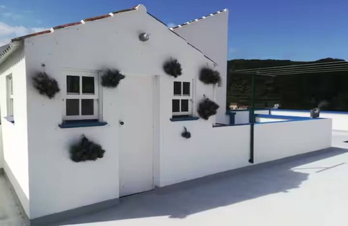 Praia da Vitoria Maison | Casa da Praia - Group Accommodation
