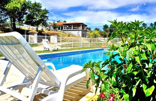 Celorico de Basto Maison | Casa da Quinta da Prelada Simão luxueuse, Piscine, Terrasse, Bbq, Aires de jeux