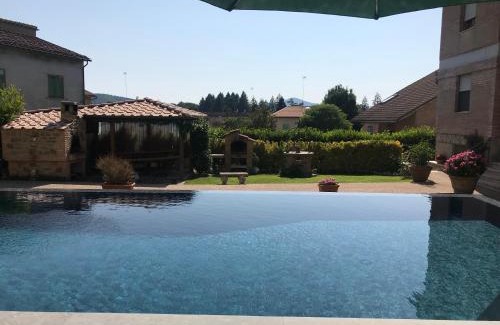 Monticiano Appartement | Casa Dani con piscina privata