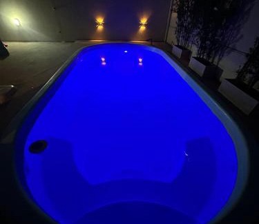 Fragata Maison | Casa de 2 dormitórios com piscina