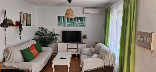 Durcal Maison | Casa de 5 habitaciones hasta 9 plazas, La Casilla en Dúrcal, Granada