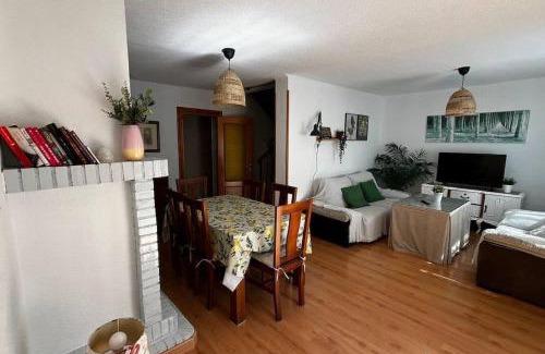 Durcal Maison | Casa de 5 habitaciones hasta 9 plazas, La Casilla en Dúrcal, Granada