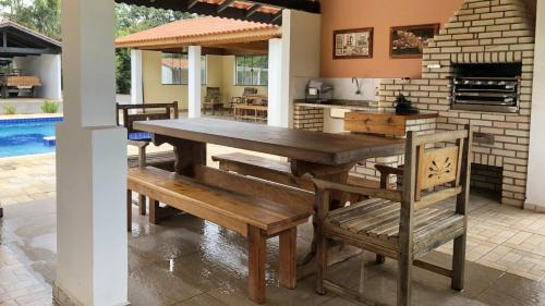 Quadra Maison | Casa de Campo com Piscina e Churrasqueira