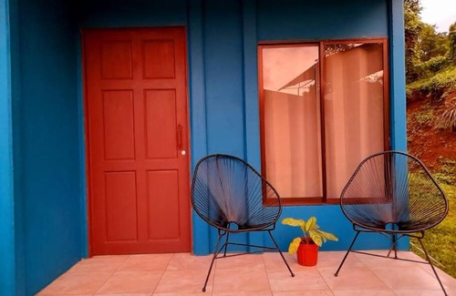 Penas Blancas Maison | Casa de campo Los Tucanes.