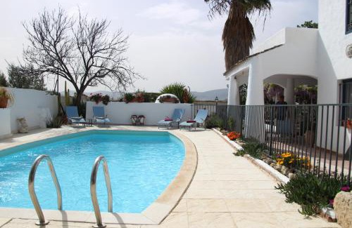 Fuente-Tojar Maison | Casa de Familia Cortijo La Cubertilla