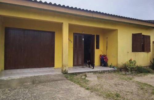 Ipiranga Maison | Casa de frente 50 mt do mar