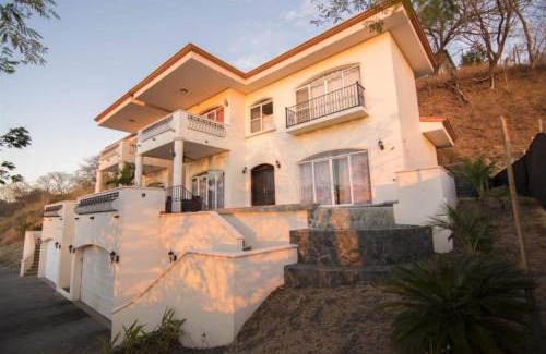 Playa Hermosa Maison | Casa De Gigi