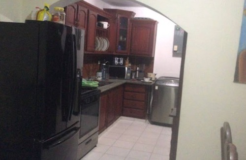 Ensanche Isabelita Maison | CASA DE HOSPEDAJE EL DESCANSO DE MARGARITA a pocos metros del mar