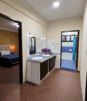 Tarija Maison | Casa de huéspedes Maracuyá