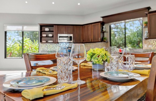 Coco Maison | Casa de la Reina Luxury 3-Bedroom Ocean View Home in Playas del Coco