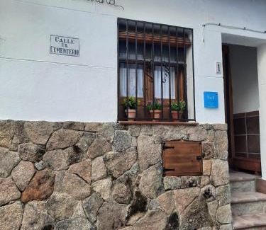 Pedro Bernardo Maison | Casa de la Golondrina