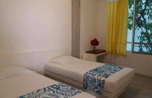 Las Playas Hôtel | Casa de la Luna in Acapulco
