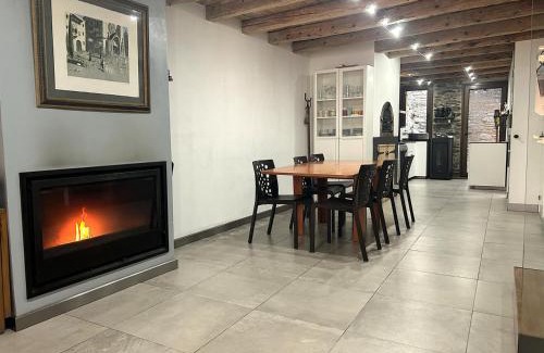 Escalo Maison | Casa de muntanya i familiar amb llar de foc by RURAL D'ÀNEU