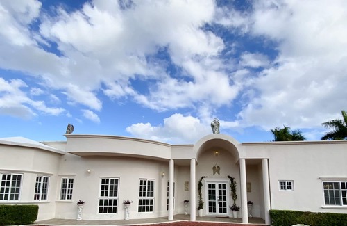 Alfredo V. Bonfil Maison | Casa De Osho Amazing Big Private Luxury Villa-3