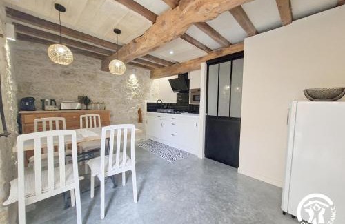 Lussan Maison | Casa de Pedra