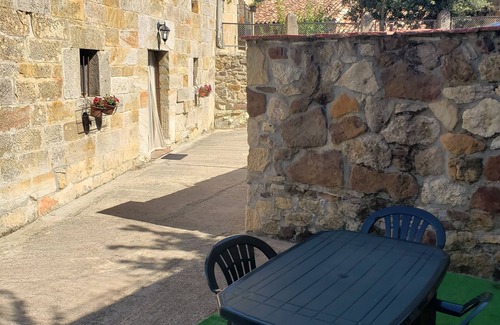 Valderredible Cottage | Casa de Piedra Encantadora