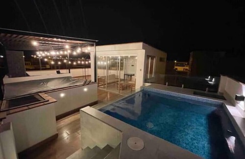 Distrito de Chilca Maison | Casa de Playa y Campo con Piscina, bar y Karaoke