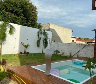 Balneario Arroio do Silva Maison | Casa de Praia, alto padrão, estilo industrial, 50 metros do mar.
