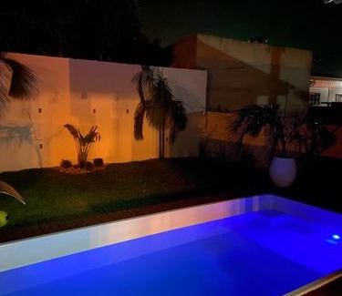 Balneario Arroio do Silva Maison | Casa de Praia, alto padrão, estilo industrial, 50 metros do mar.