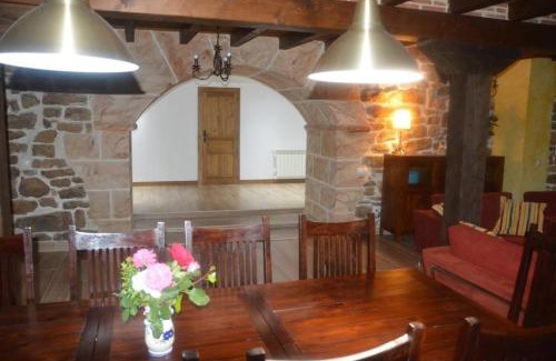 Luena Maison | Casa de pueblo Las Golondrinas de Luena