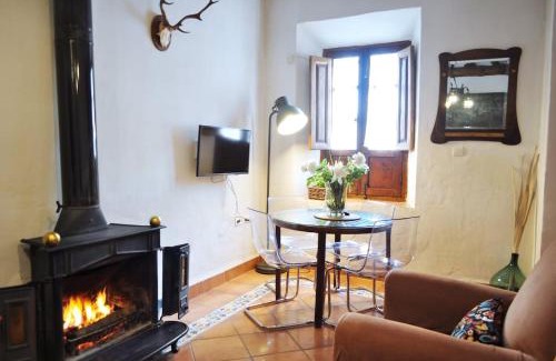 Pinos del Valle Appartement | Casa de pueblo con encanto - entre mar y montaña
