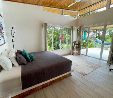 Portalon Maison | Casa de Teak