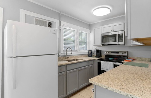 Laguna Beach Maison | CASA DEL MAR, Cozy couples getaway, a block to beach