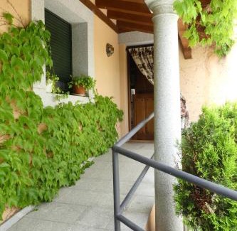 Ituero y Lama Maison | Casa del Portalón