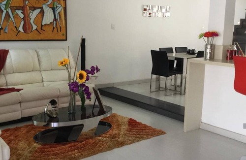 El Prado Maison | Casa del sabor y algarabía