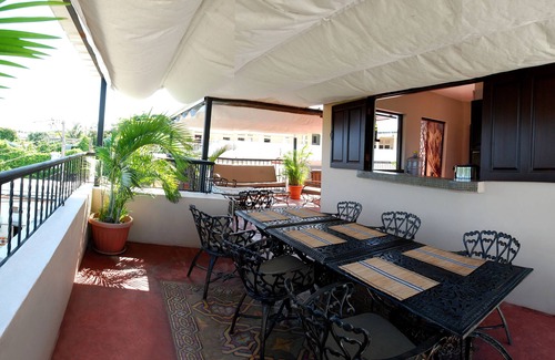Zona Colonial Maison | Casa Del Sol est une maison de maître située au cœur de la zone coloniale.
