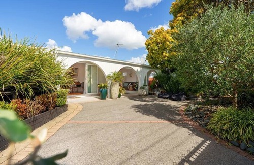 Mount Maunganui Maison | Casa Del Sol on Golf RD