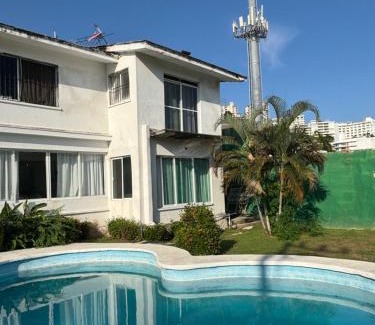 Club Deportivo Maison | Casa del trébol