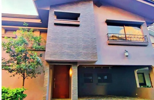 Santa Ana Maison | Casa Delios, Luxury Near the Airport, Private Pool