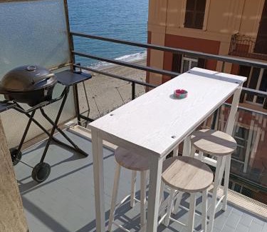 Savona Appartement | Casa di Noemi - Seafront with parking