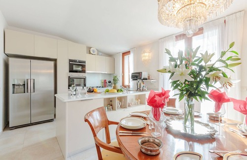 Lucca Historical Center Appartement | Casa Dieter, a superb 2 bedrooms Apartment with Grand Terrace and private parking in Central Lucca