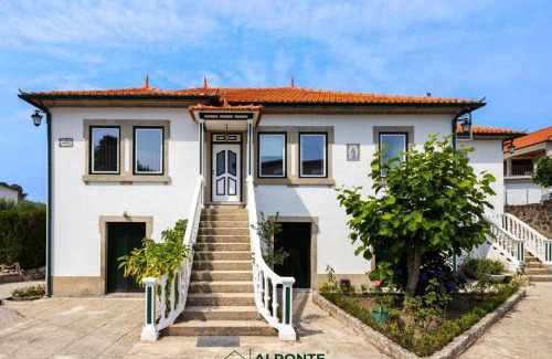 Riba de Mouro Villa | Casa do Desassossego