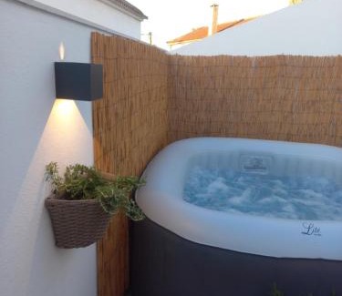 Cartaxo Maison | Casa do Ferreiro by Valada Village