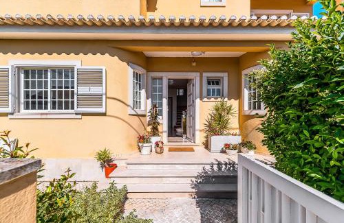 Charneca de Caparica e Sobreda Maison | Casa do Rei - Charneca