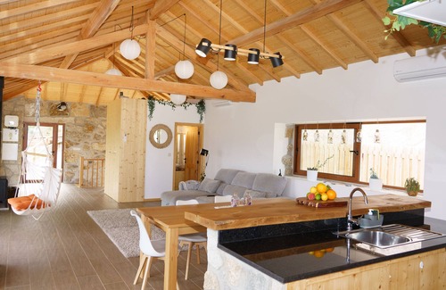 Celorico de Basto Maison | Casa do Sol, the piece of paradise in the heart of nature. Pets welcome.