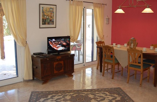 Estoi Maison | Casa dos Amigos-Maison de vacances indépendante pour 6 personnes avec piscine