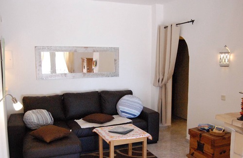 Estoi Maison | Casa dos Amigos-Maison de vacances indépendante pour 6 personnes avec piscine