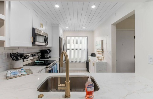 Casa del Mar Appartement | Casa E-106 Bay View Ground Floor Fully Updated!