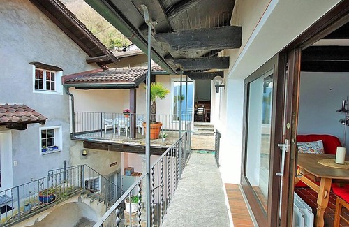 Ronco sopra Ascona Appartement | Casa Eduardo Apt.2 by Interhome