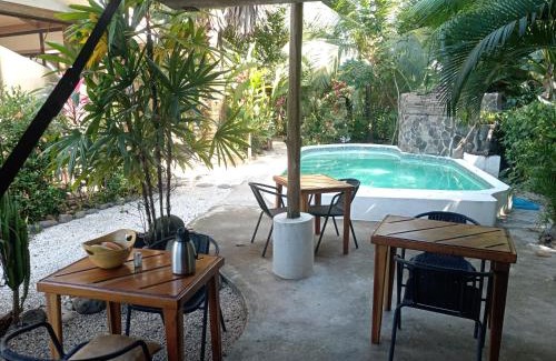Canton Parrita Lit Et Petit-Déjeuner | Casa el Colibrí