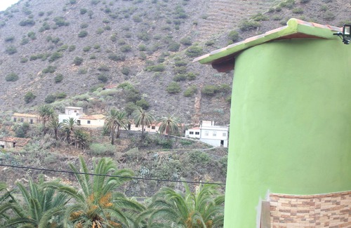 Vallehermoso Maison | Casa el Hagar --- rodeada de Sabinas viñedos..con vistas al mar y la montaña