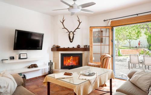 Huetor Santillan Maison | Casa El Pilar con piscina, jardín y barbacoa