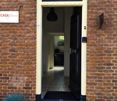 Elburg Maison | Casa Elburg